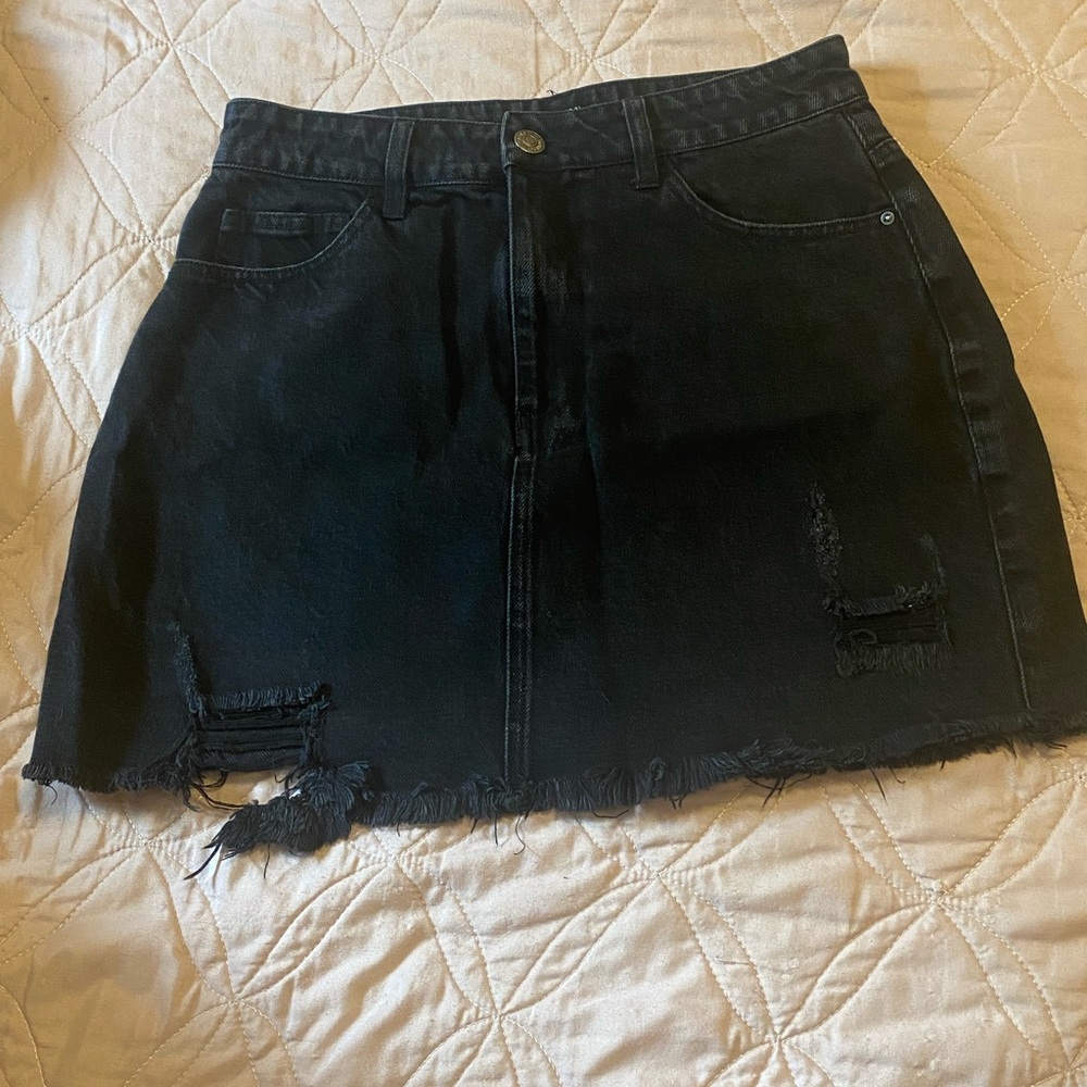 Forever 21 Black Denim Skirt